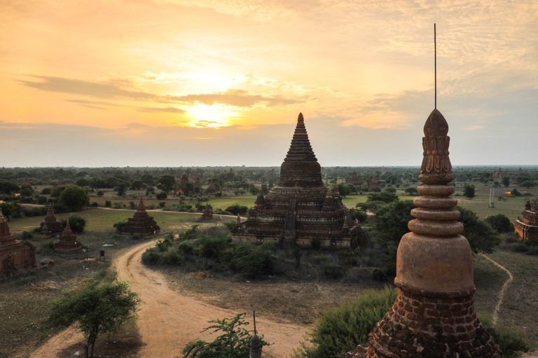 Pourquoi opter pour une assurance lors d’un voyage en Birmanie ?