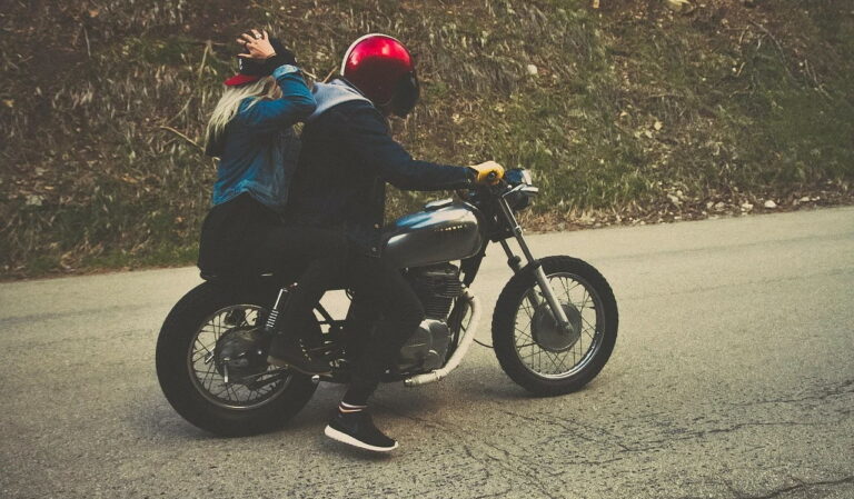 Assurance moto : quels sont les accessoires indispensables pour pratiquer la moto ?